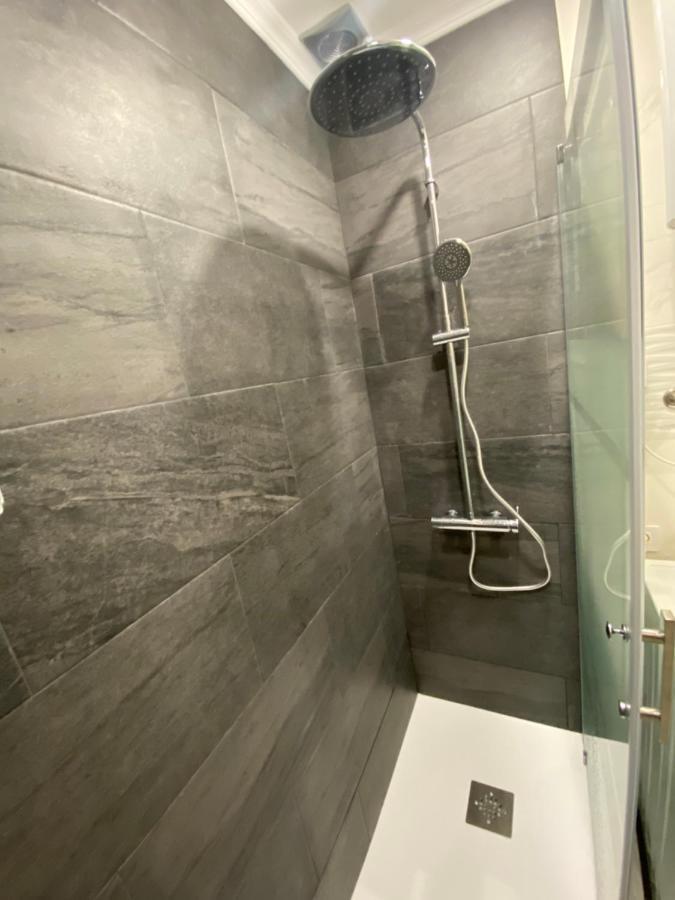 Orihuela Costa 2-Bedroom 1-Bath Renovated Vacation Rental On La Zenia Beach Exteriör bild