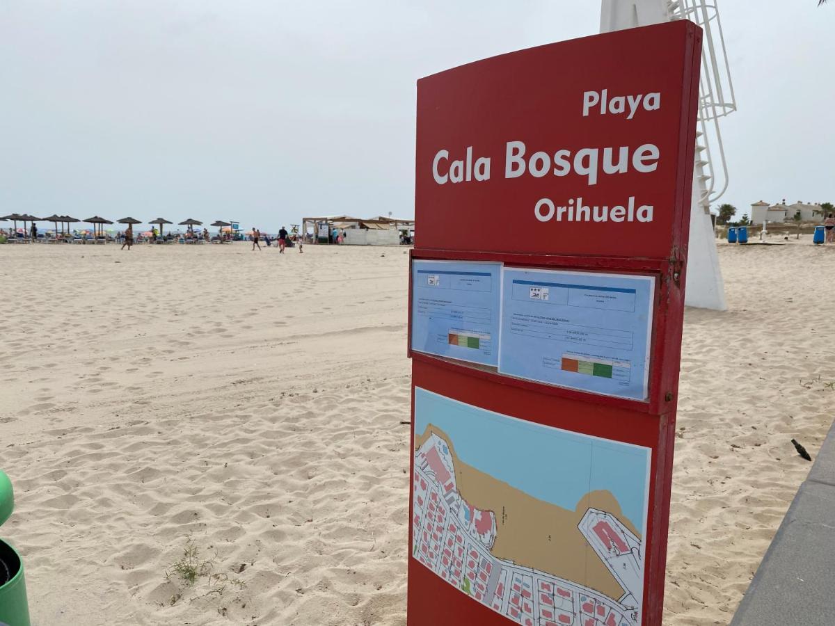 Orihuela Costa 2-Bedroom 1-Bath Renovated Vacation Rental On La Zenia Beach Exteriör bild